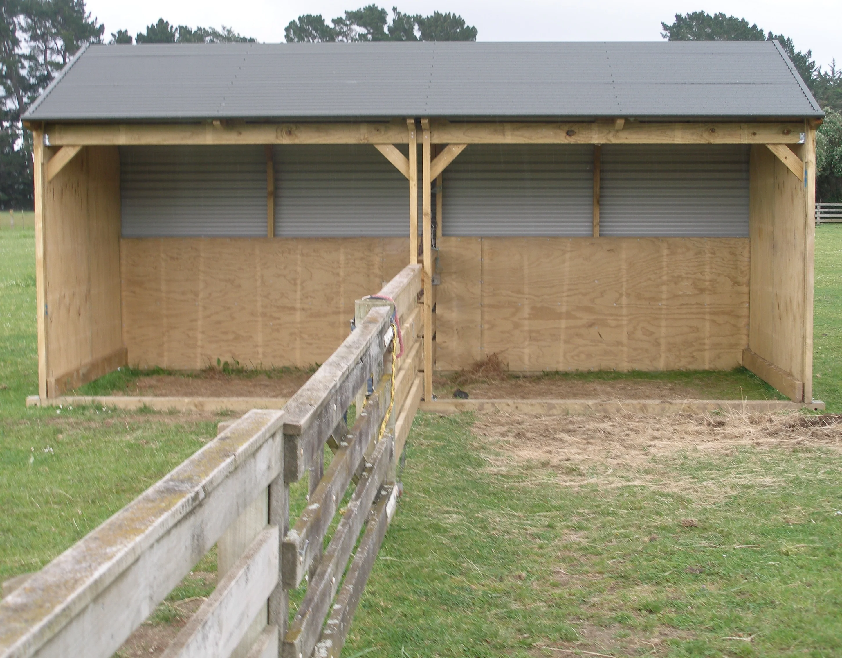 Homestead Horse Shelter - Image 3