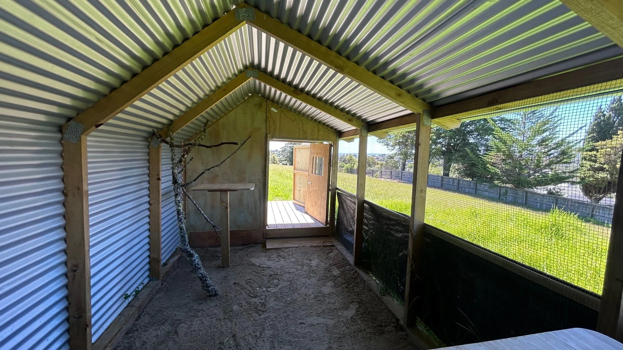 Large Bird Aviary - Image 5